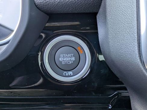 New 2026 RAM 1500 Laramie AWD/4WD image 22