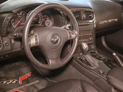Used 2010 Chevrolet Corvette Grand Sport w/ Preferred Equipment Group RWD image 20
