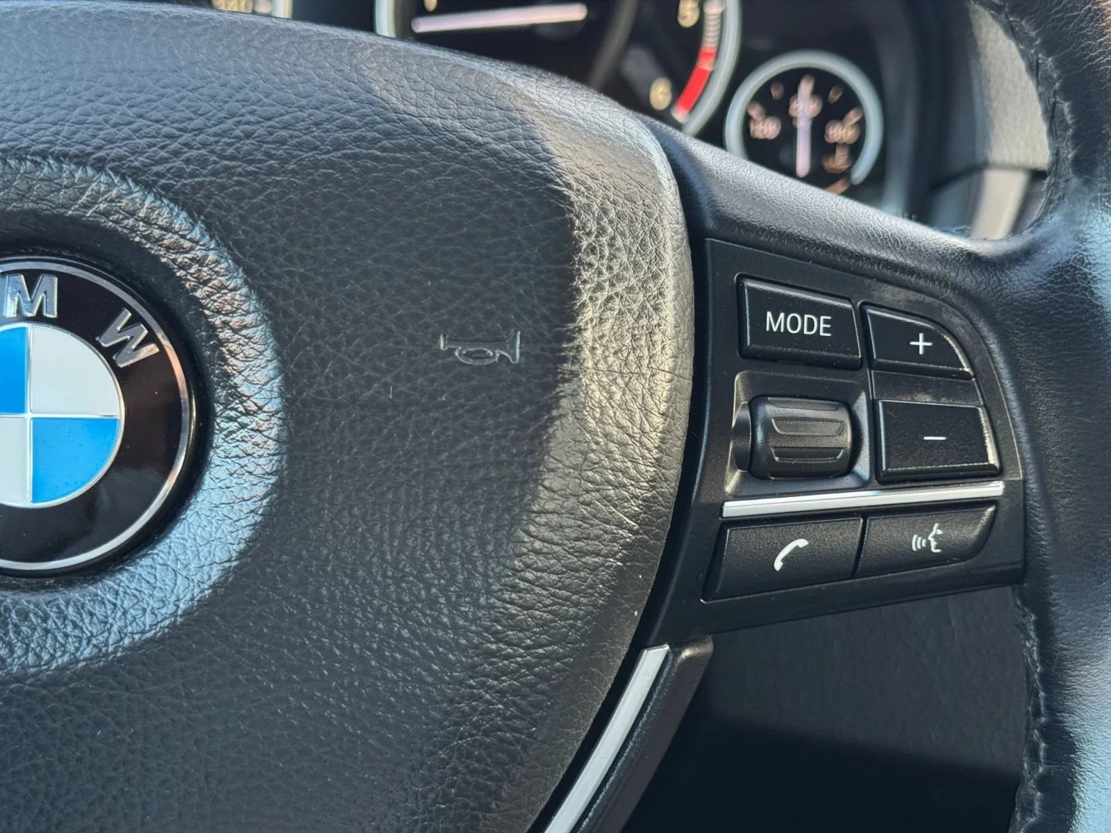 Used 2014 BMW 535d Sedan RWD image 29