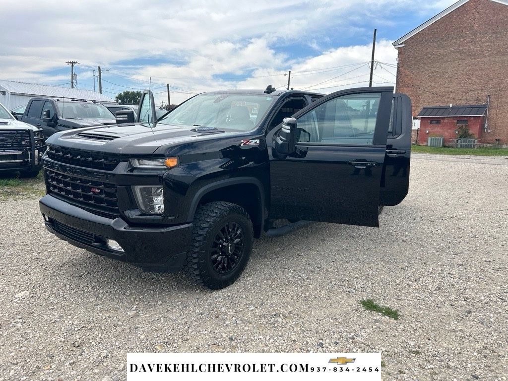 Used 2022 Chevrolet Silverado 2500 LTZ w/ LTZ Plus Package AWD/4WD image 23