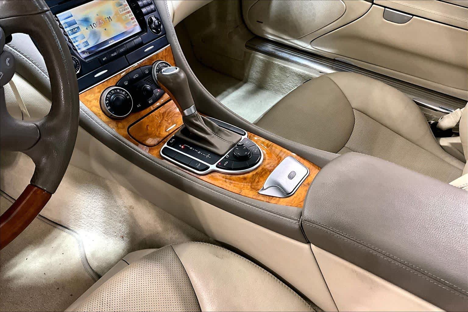 Used 2007 Mercedes-Benz SL 550 image 15