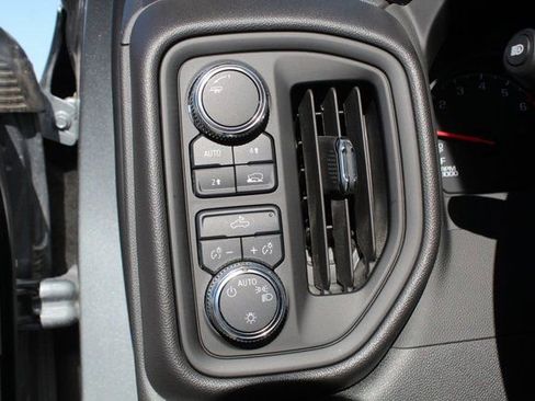 Used 2025 GMC Sierra 1500 Pro w/ Pro Value Package image 17