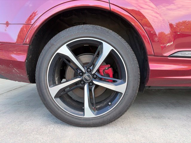 Used 2024 Audi Q7 3.0T Prestige AWD/4WD image 5