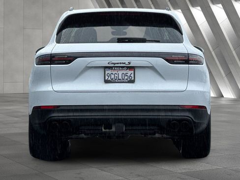 Used 2022 Porsche Cayenne S image 5