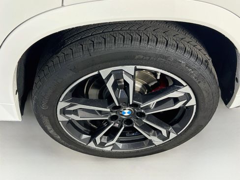 Used 2025 BMW X1 xDrive28i w/ M Sport Package AWD/4WD image 30