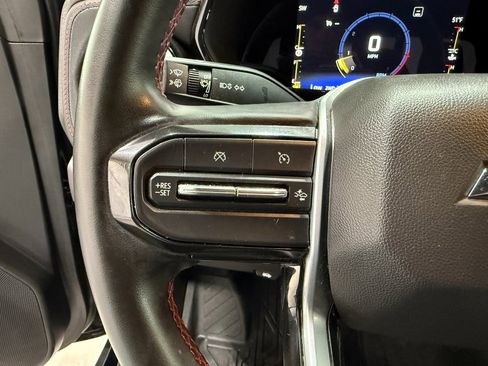 Used 2023 Chevrolet Colorado Z71 w/ Z71 Convenience Package 2 image 21