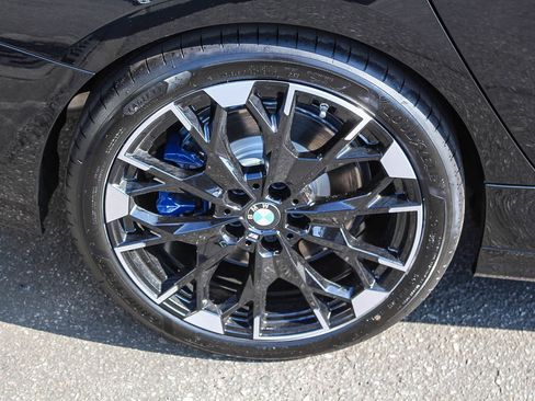 Used 2026 BMW M235i xDrive w/ Premium Package AWD/4WD image 8