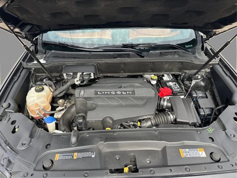 Used 2019 Lincoln Nautilus Black Label AWD/4WD image 43