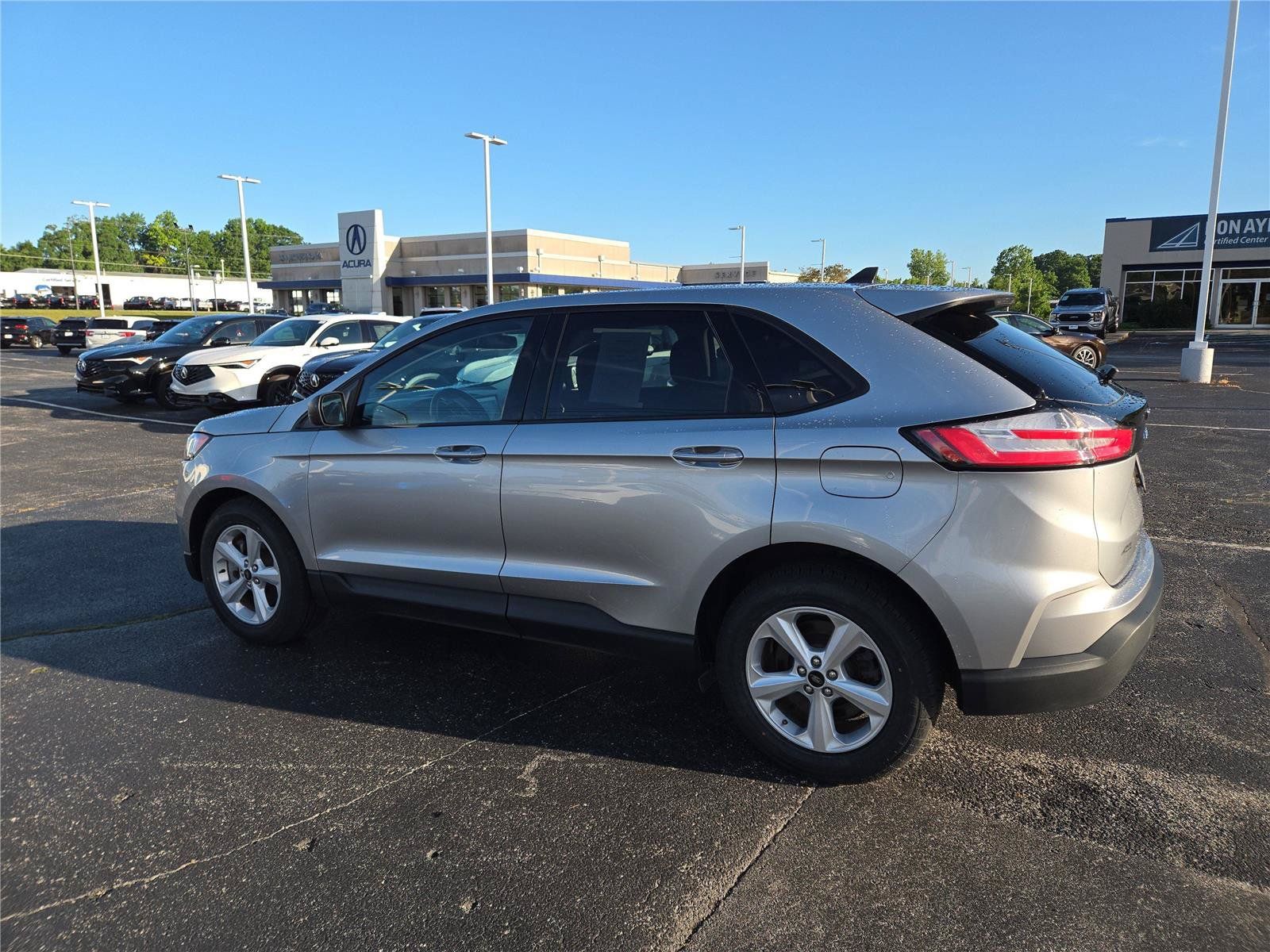 Used 2023 Ford Edge SE AWD/4WD image 25