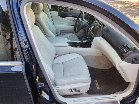 Used 2009 Lexus LS 460 RWD image 13