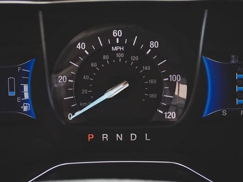 Used 2018 Ford Fusion S FWD image 8
