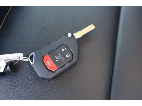 Used 2024 Jeep Wrangler Unlimited Sahara w/ Technology Group AWD/4WD image 36