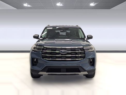 New 2026 Ford Explorer Active w/ Active Comfort Package image 5