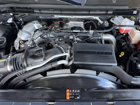 Certified 2024 Chevrolet Silverado 3500 LT image 25