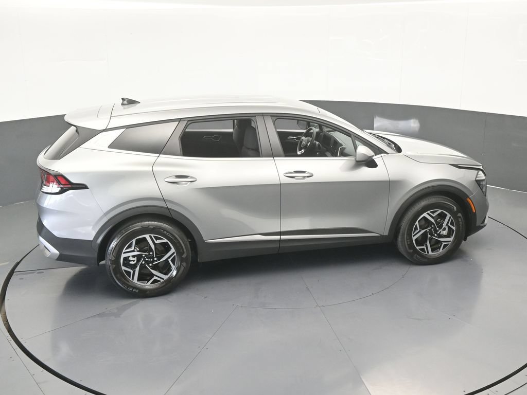 Used 2025 Kia Sportage LX FWD image 49
