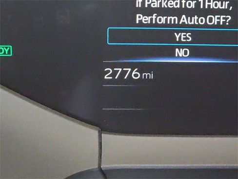 Used 2025 Toyota Prius Plug-In Hybrid image 15