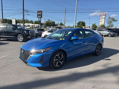 Used 2024 Nissan Sentra SV FWD image 25
