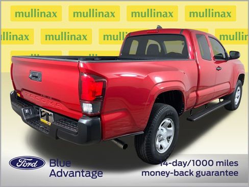 Used 2020 Toyota Tacoma SR image 4