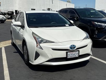 Used 2016 Toyota Prius Two w/ Preferred Accessory Package