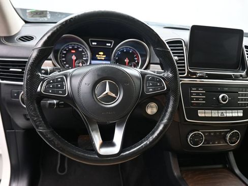 Used 2018 Mercedes-Benz GLS 450 4MATIC image 15