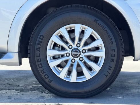 Used 2023 Nissan Armada SV AWD/4WD image 2