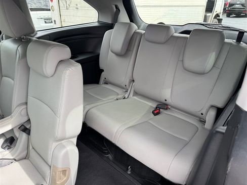 Used 2019 Honda Odyssey EX-L image 21