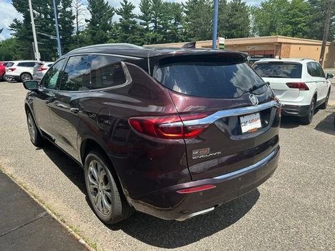 Used 2020 Buick Enclave Avenir w/ Avenir Technology Package FWD image 5