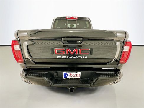 New 2025 GMC Canyon Elevation w/ Convenience Package image 6