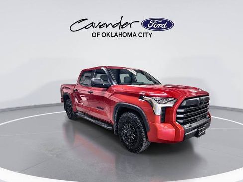 Used 2025 Toyota Tundra SR5 RWD image 2