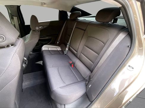 Used 2023 Chevrolet Malibu LT FWD image 25