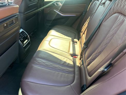 Used 2019 BMW X5 xDrive40i w/ M Sport Package image 15