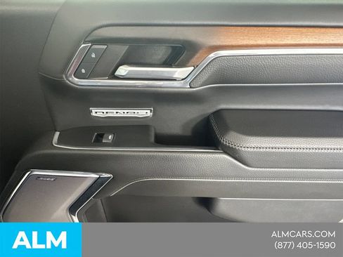 Used 2024 GMC Sierra 1500 Denali AWD/4WD image 17