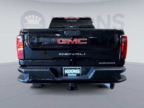 New 2026 GMC Sierra 2500 Denali w/ Denali Reserve Package AWD/4WD image 5