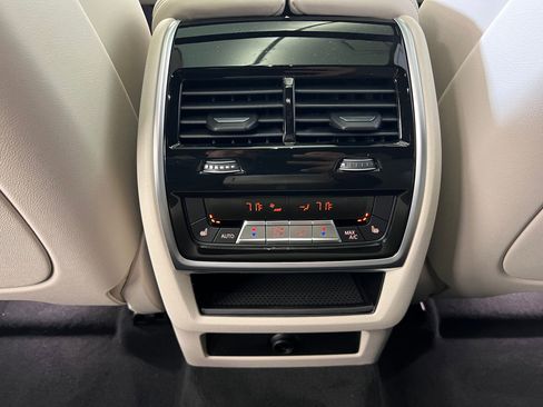 New 2026 BMW X6 M60i image 34