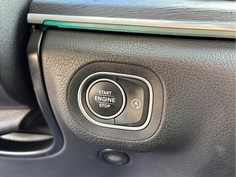 Used 2021 Mercedes-Benz GLE 350 GLE 350 4MATIC Sport Utility 4 w/ Premium Package image 31