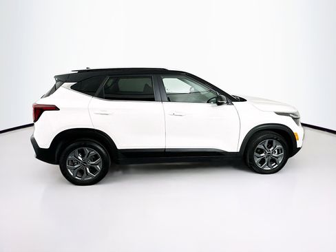 Used 2024 Kia Seltos S image 10