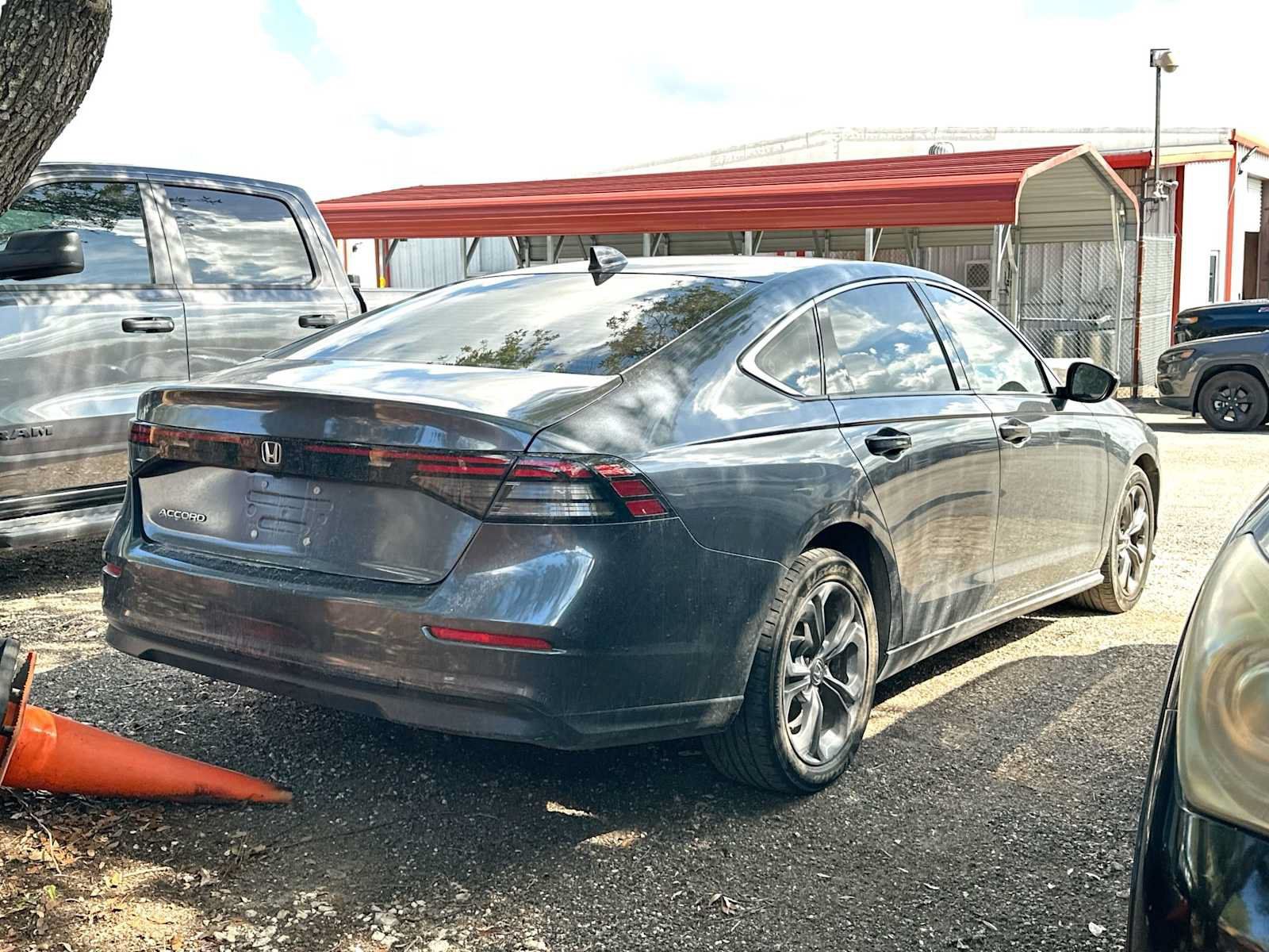 Used 2024 Honda Accord EX image 3