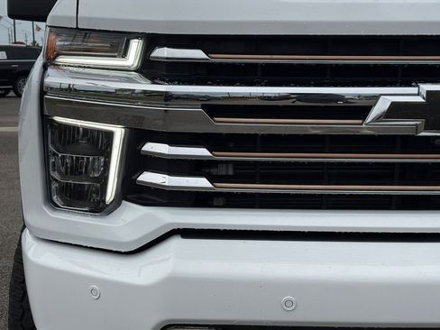 Used 2022 Chevrolet Silverado 3500 High Country AWD/4WD image 25