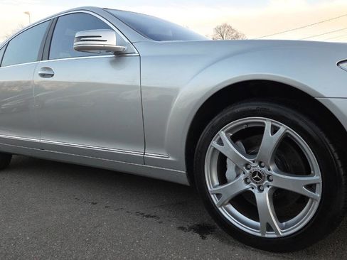 Used 2013 Mercedes-Benz S 550 4MATIC image 20