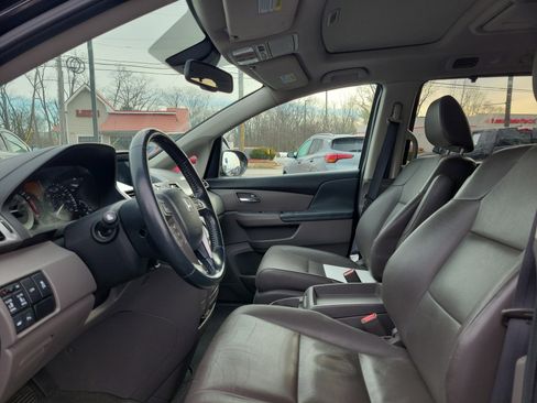 Used 2016 Honda Odyssey Touring Elite image 15