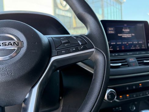 Used 2022 Nissan Altima 2.5 SV FWD image 20