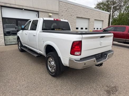 Used 2017 RAM 2500 Tradesman w/ Chrome Appearance Group AWD/4WD image 3