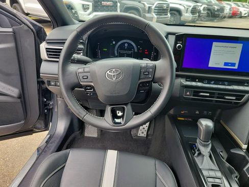 Certified 2025 Toyota Camry SE w/ Multimedia Upgrade Package FWD image 18