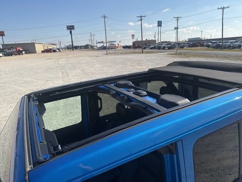 Used 2023 Jeep Wrangler Unlimited Sahara w/ Cold Weather Group image 12