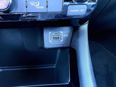 New 2026 Jeep Compass Latitude image 28