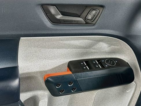 Used 2023 Ford Maverick XLT FWD image 10