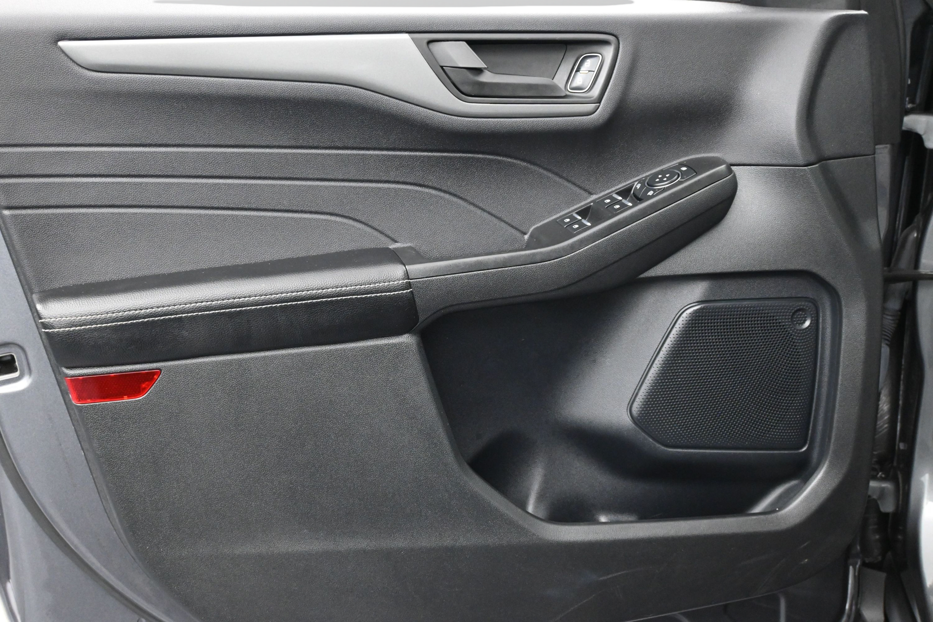 Used 2024 Ford Escape Active FWD image 11