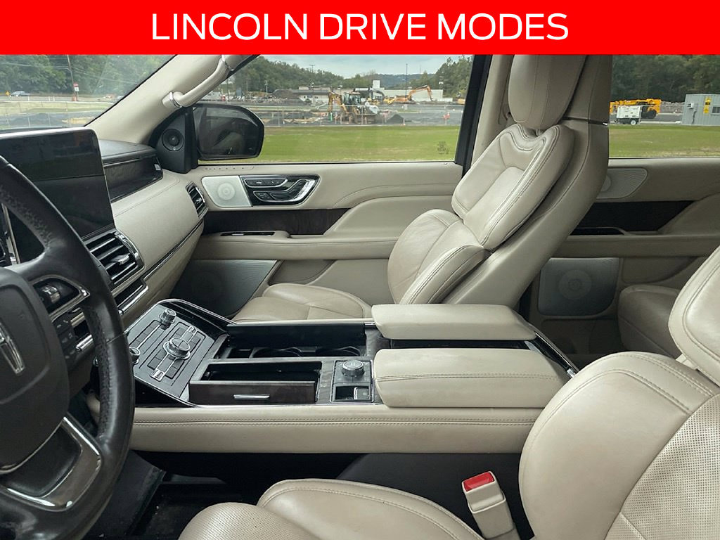 Used 2020 Lincoln Navigator L Reserve w/ Luxury Package AWD/4WD image 8