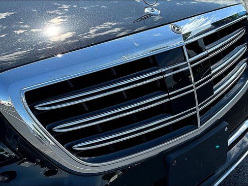 Used 2018 Mercedes-Benz S 450 4MATIC Sedan image 33
