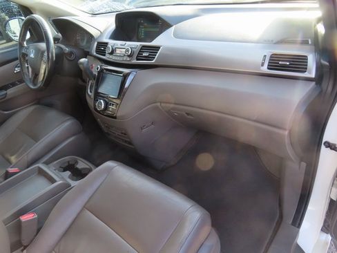 Used 2014 Honda Odyssey Touring image 46